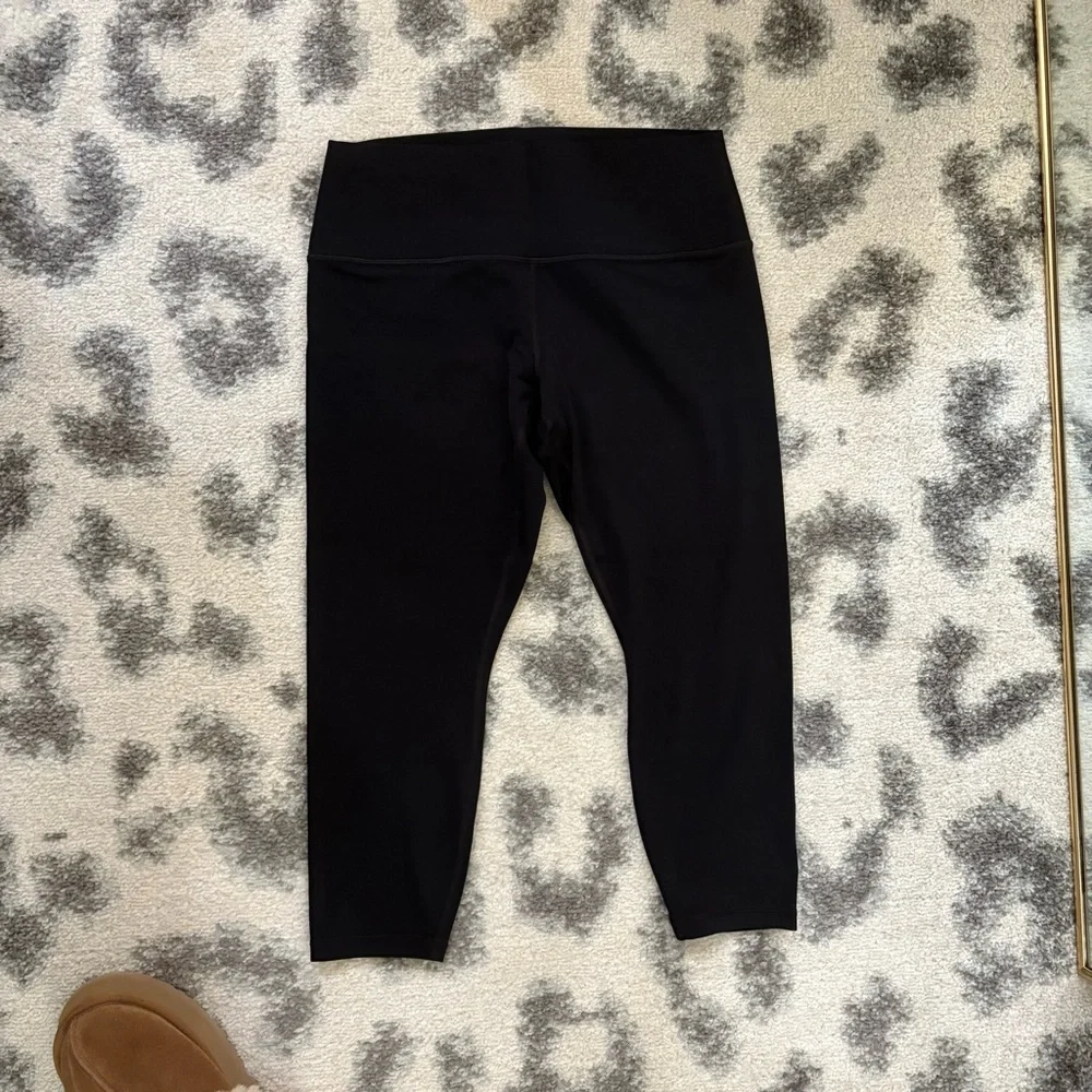 Transcend High Rise 7/8 Legging - Picture 2 of 3